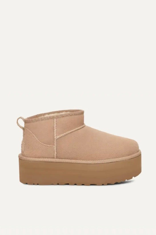 UGG W Classic Ultra Mini Platform Sand - Dale