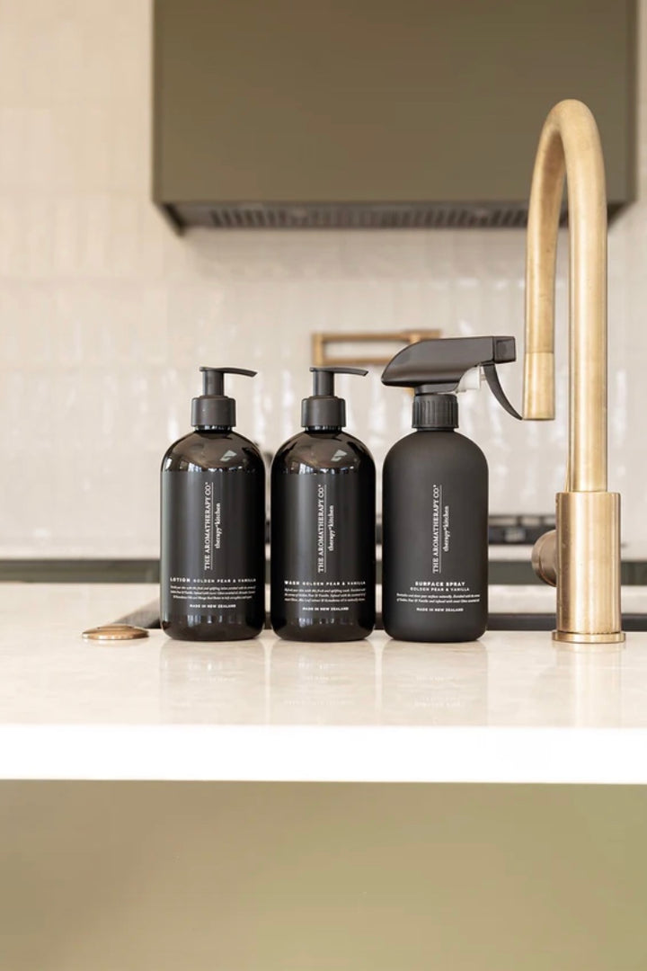 THE AROMA THERAPY CO Therapy Kitchen Surface Spray Golden Pear & Vanilla - Dale