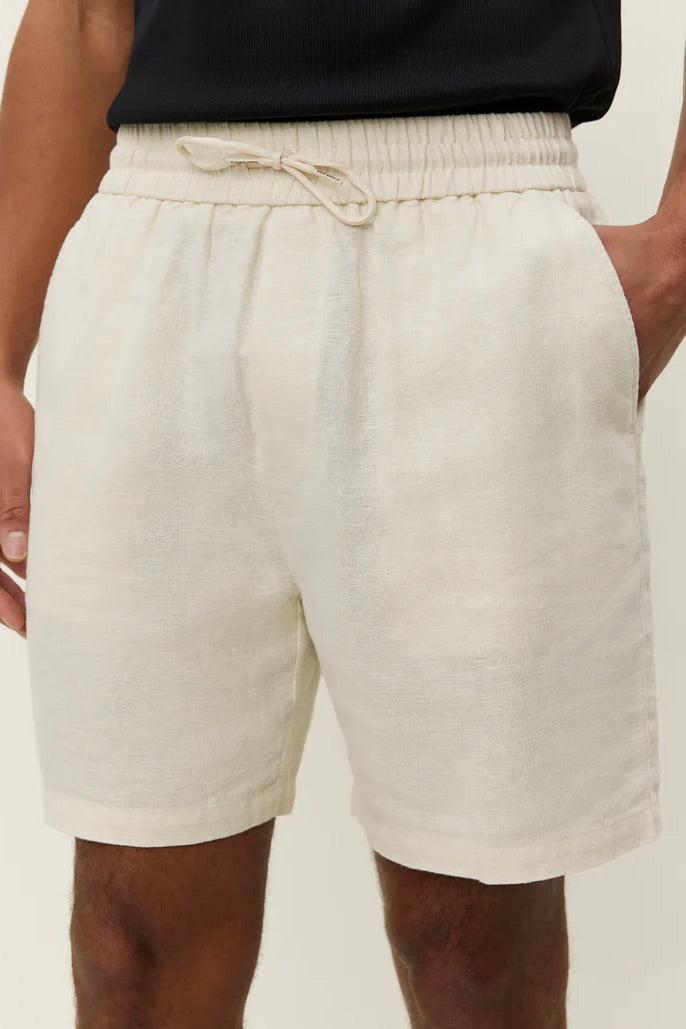 LES DEUX Otto Linen Shorts Ivory - Dale