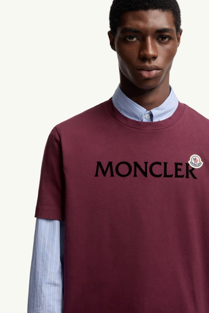 MONCLER Flocked Logo Cotton T-Shirt Burgundy - Dale