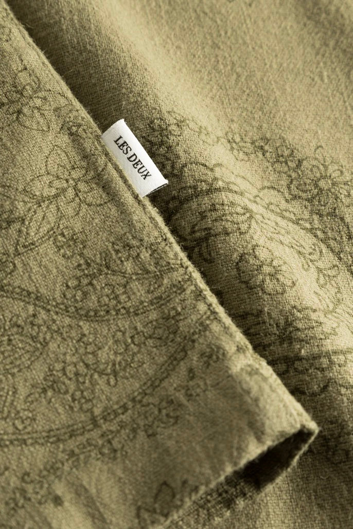 LES DEUX Lesley Paisley SS Shirt - Surplus Green - Dale