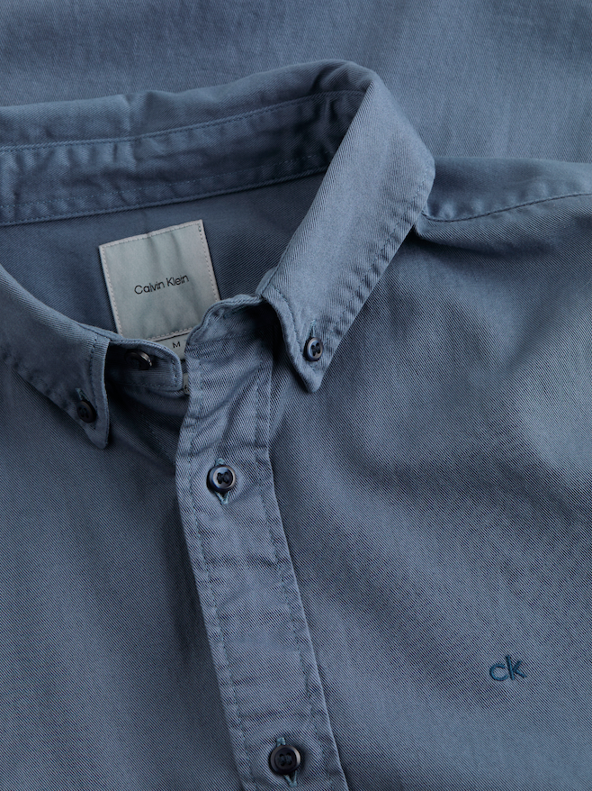 CALVIN KLEIN Garment Dyed LW Twill Grisaille Blue - Dale