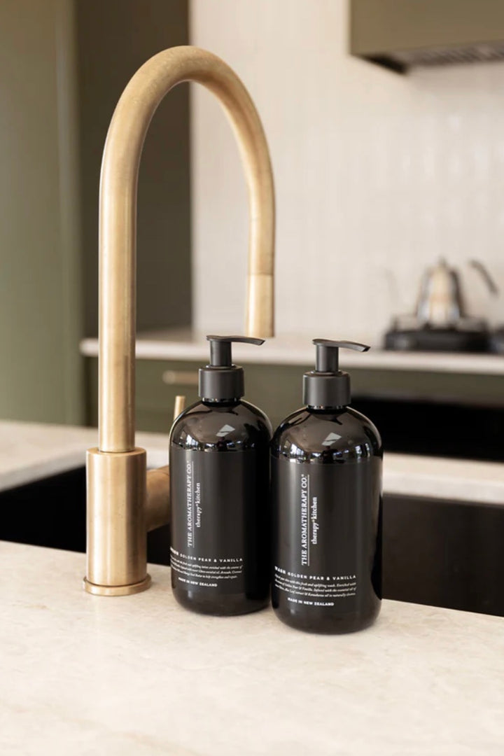 THE AROMA THERAPY CO Kitchen Hand Wash - Golden Pear & Vanilla - Dale