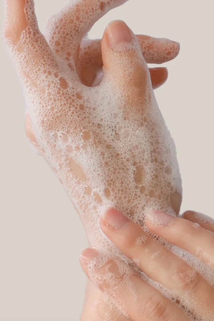 THE AROMA THERAPY CO Kitchen Hand Wash - Golden Pear & Vanilla - Dale
