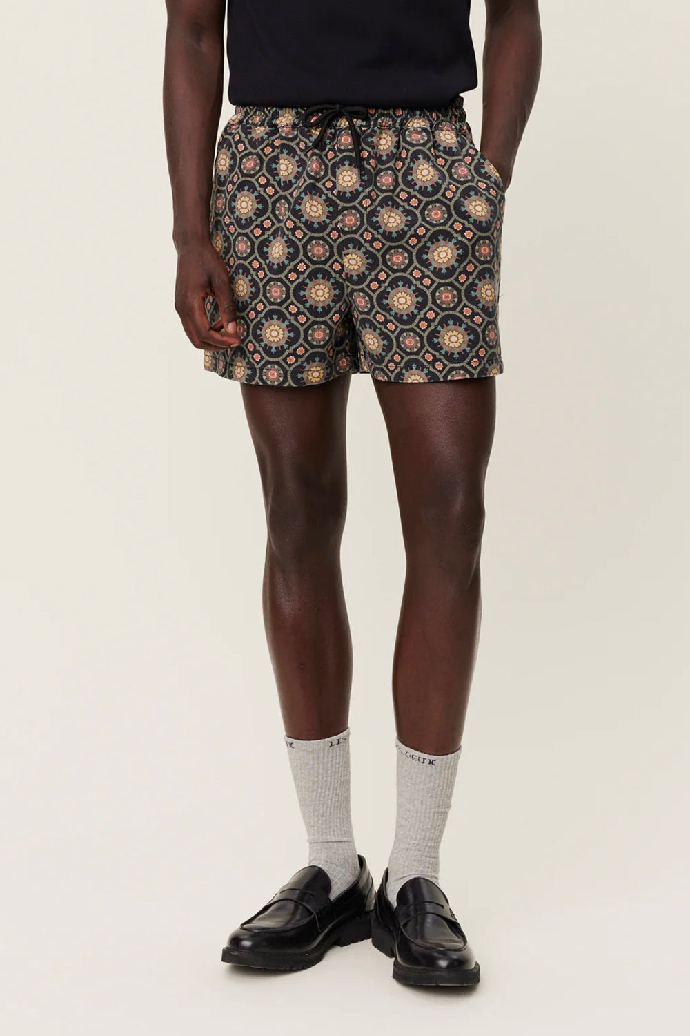LES DEUX TAPESTRY SHORTS - Dale
