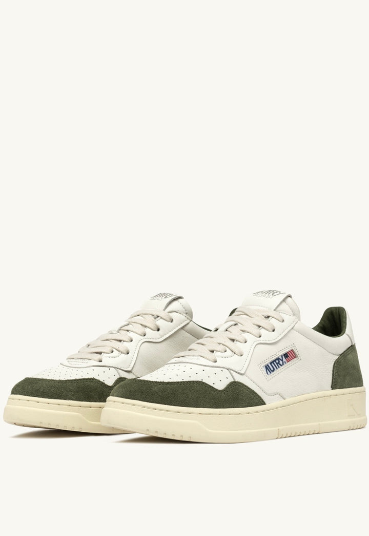 AUTRY Medalist Low Sneakers White/Military - Dale