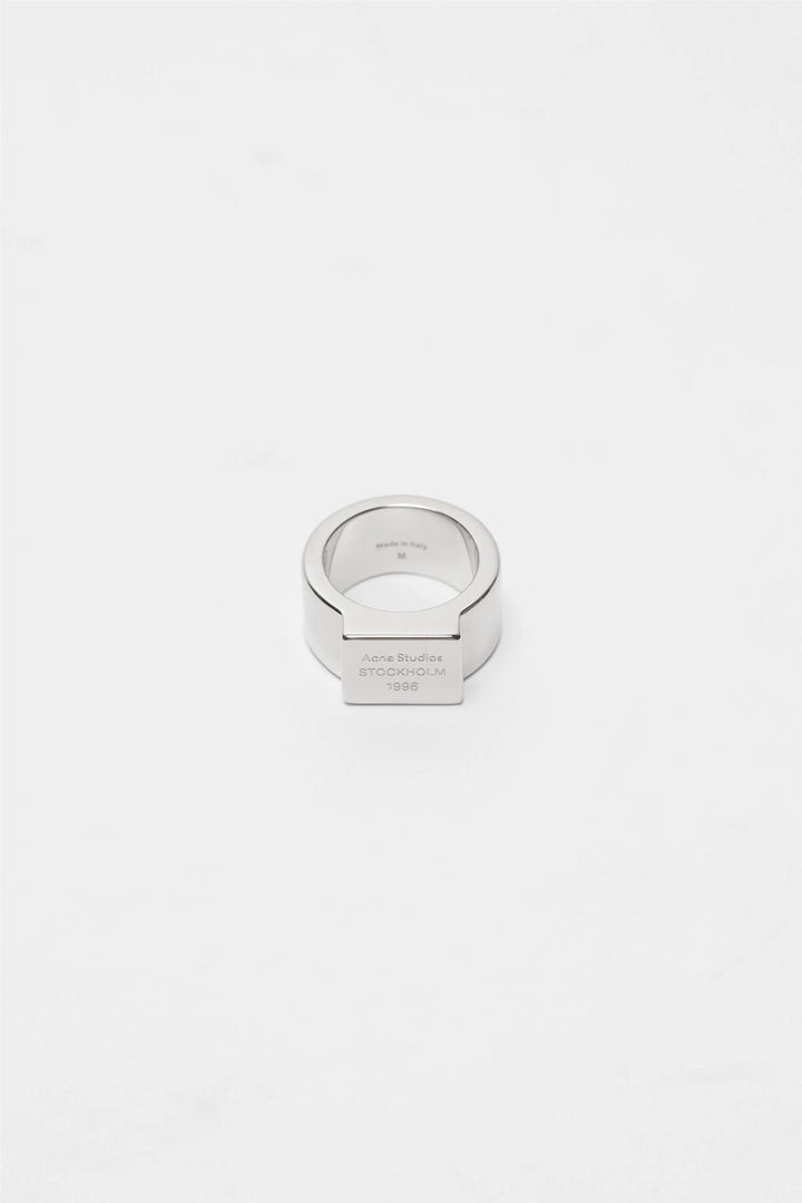 ACNE STUDIOS Logo Engraved Signet Ring Silver - Dale