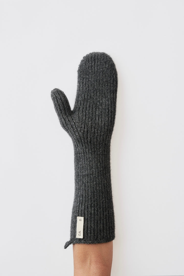 O.A.D O. A. Devold Mittens Dark Grey Melange - Dale