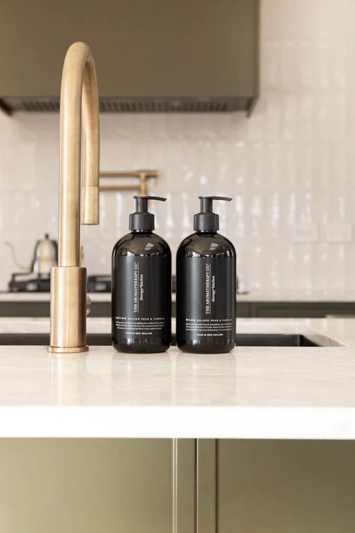 THE AROMA THERAPY CO Kitchen Hand Wash - Golden Pear & Vanilla - Dale