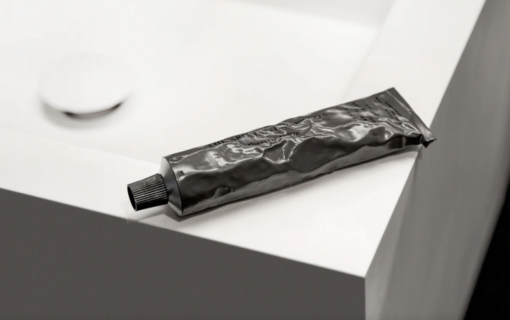 THE AROMA THERAPY CO Hand Cream 75ML Sandalwood & Cedar - Dale