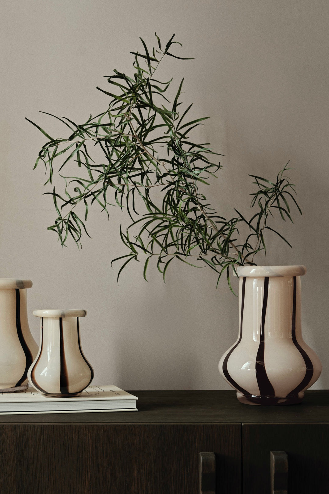 ferm LIVING Riban Vase H24 Cream - Dale