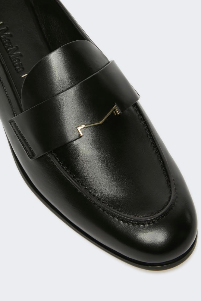 MAX MARA Semi-Glossy Leather Moccasins - Dale