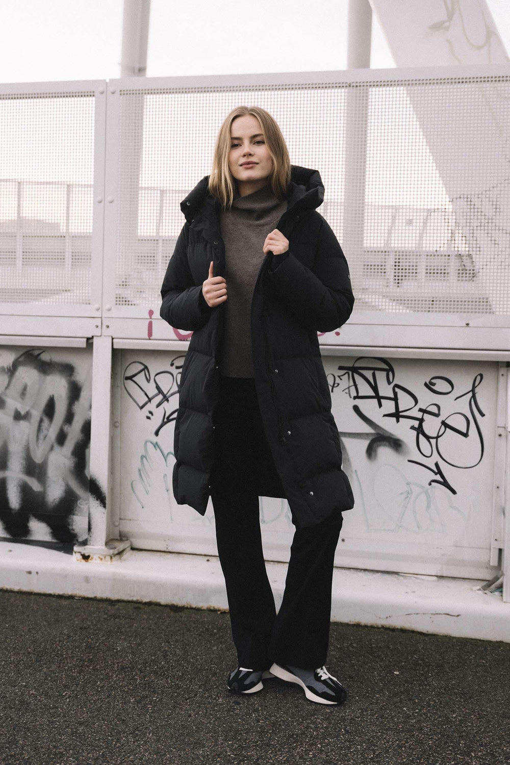 SCANDINAVIAN EDITION Swell III Down Coat Onyx - Dale