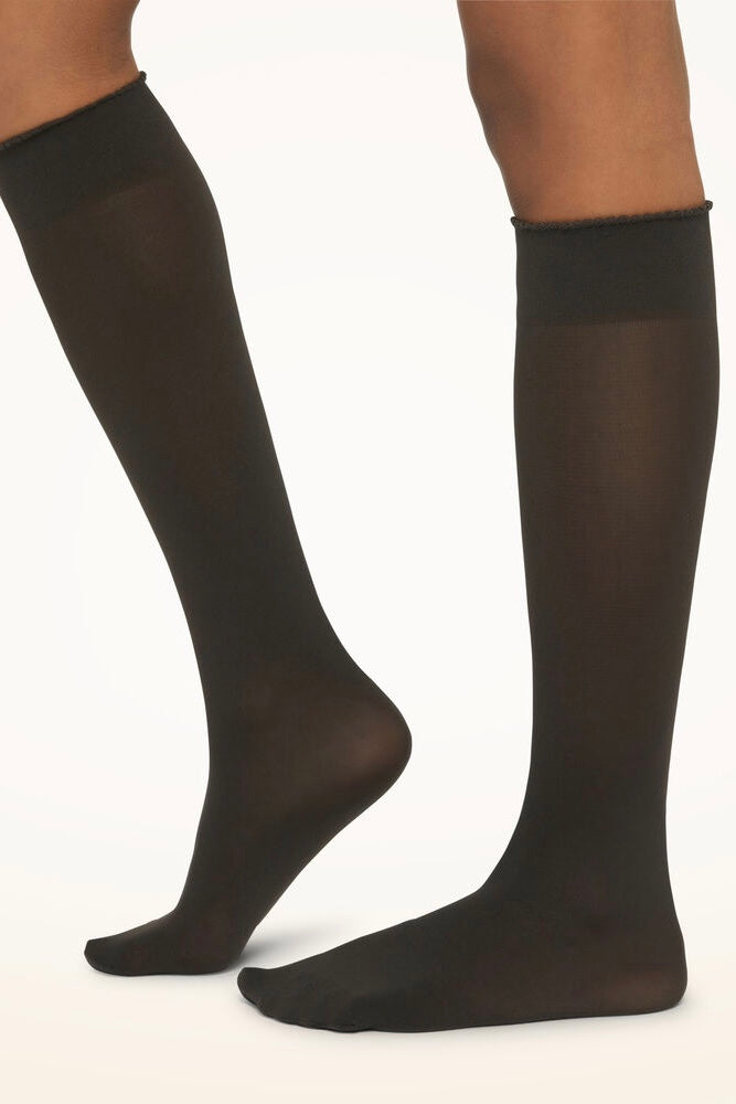 WOLFORD Velvet De Luxe 50 Knee-Highs Nearly Black - Dale