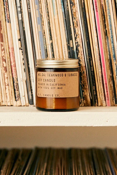 PF CANDLE NO. 4 Teakwood & Tobacco Mini Candle - Dale