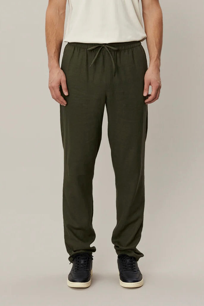 LES DEUX Patrick Linen Pants - FORREST GREEN - Dale