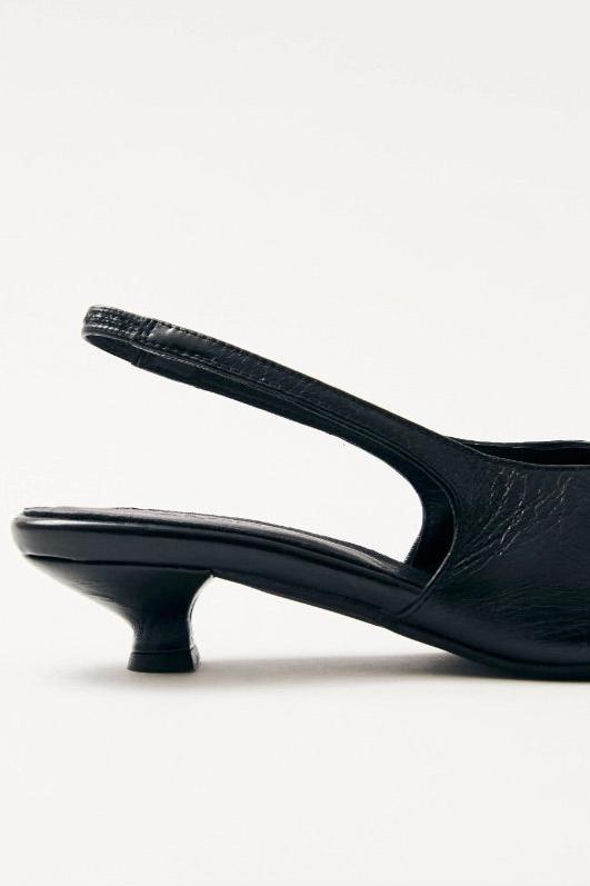 ALOHAS Eros Black Leather Pumps - Dale