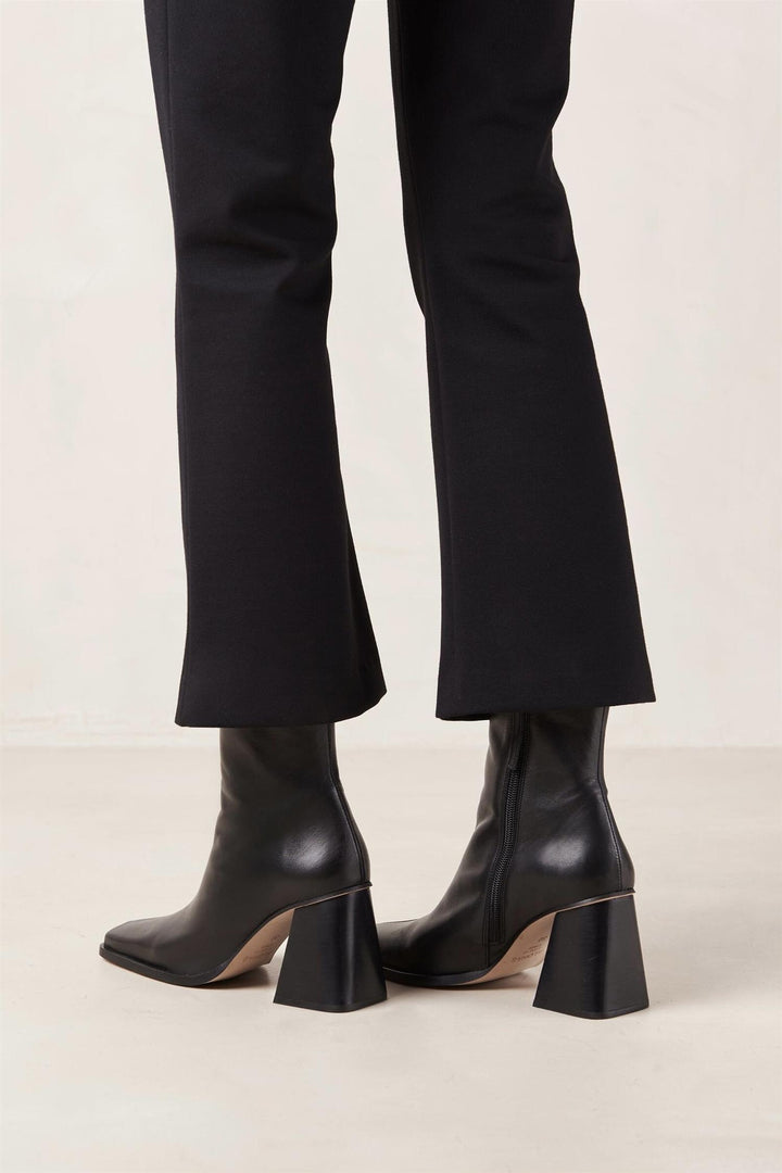 ALOHAS South Black Leather Ankle Boot - Dale