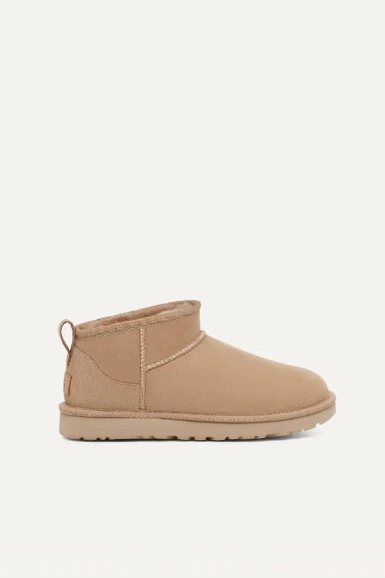 UGG W Classic Ultra Mini Sand - Dale