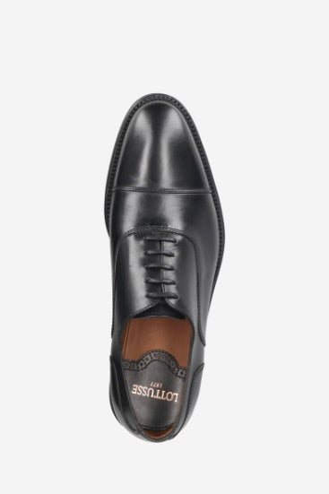 LOTTUSSE Lace-Up Shoes Black - Dale