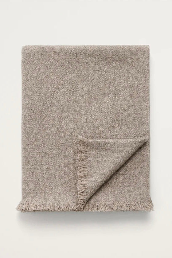 AIAYU Haya Wool Throw Pure Soil 150 x 180 - Dale
