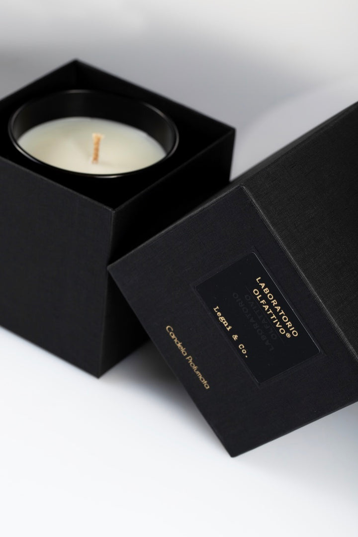 LABORATORIO OLFATTIVO Legni & Co. Scented Candle - Dale