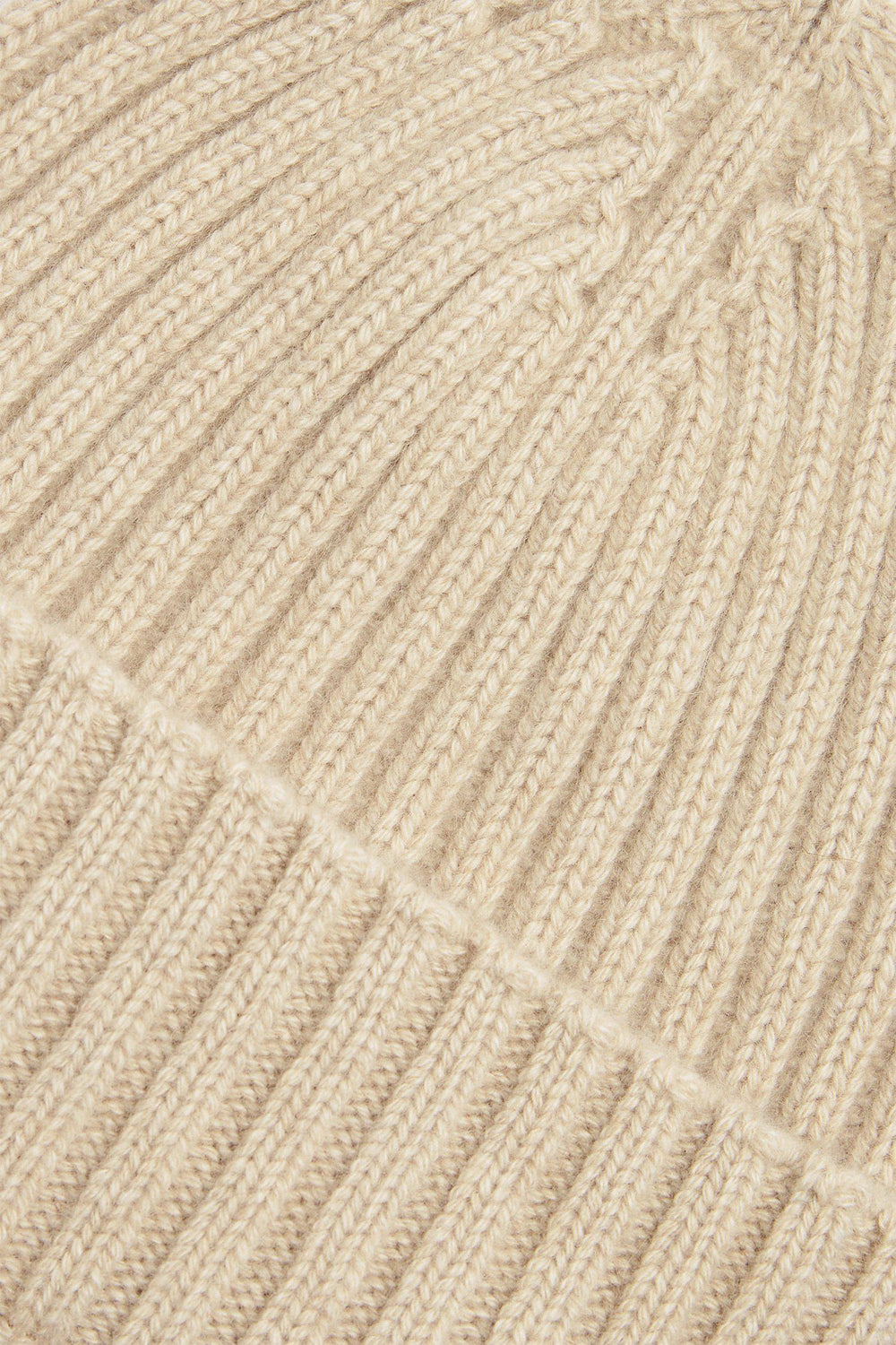 OSCAR JACOBSON Knitted Cashmere Beanie Vintage White - Dale
