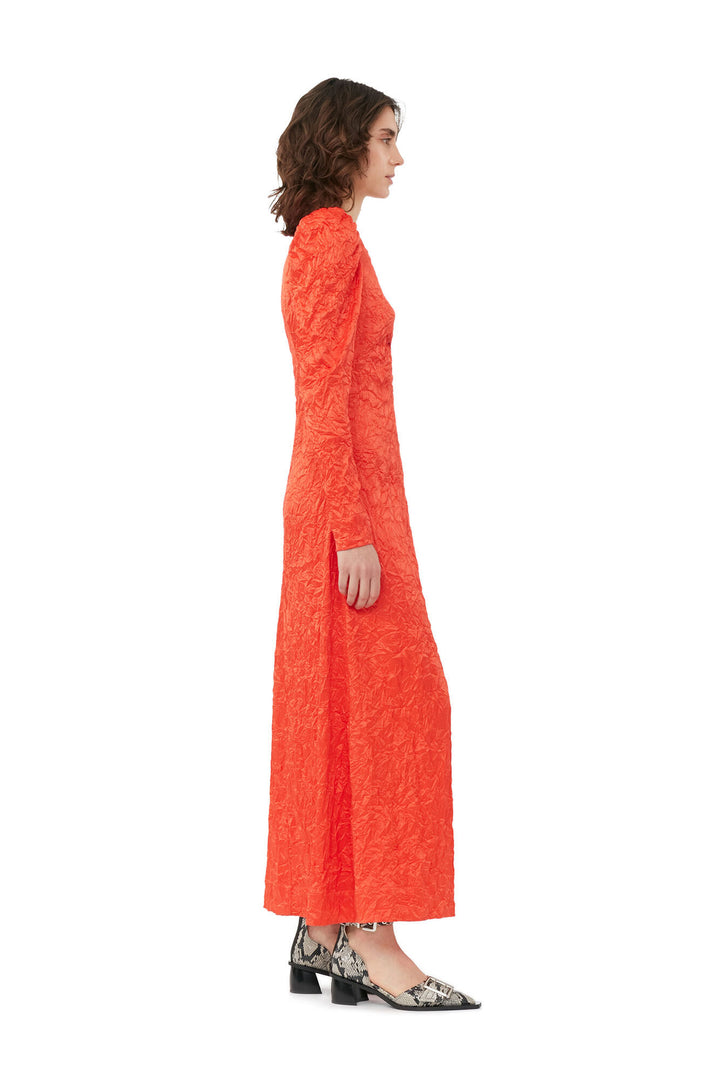 GANNI Crinkled Satin Long Dress - GRENADINE - Dale