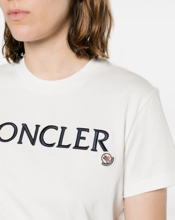 MONCLER - SS EMBROIDERED LOGO  T-SHIRT - WHITE - Dale