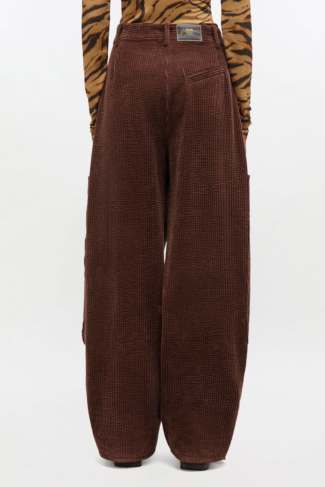 Corduroy Curved Trousers Chicory Coffee
