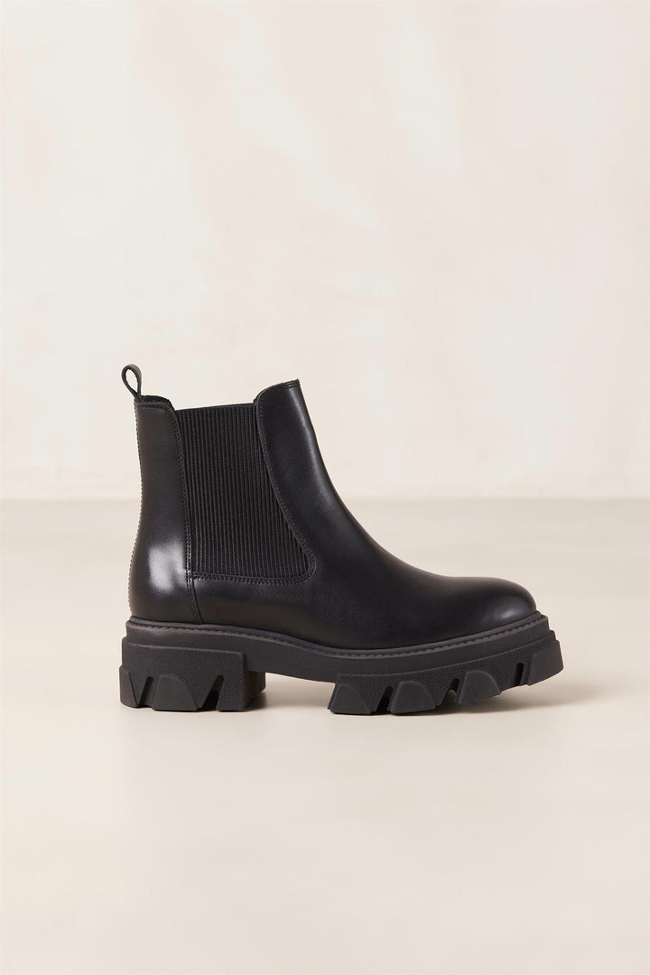 Berenice Black Leather Ankle Boots