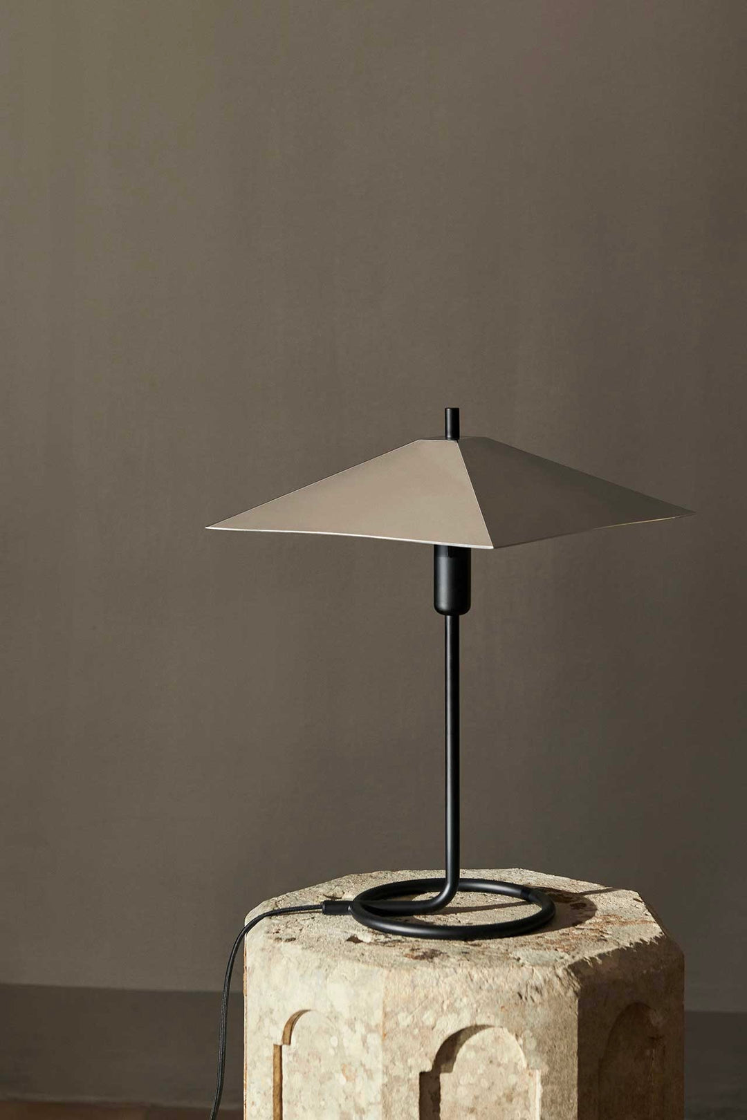 Filo Table Lamp Square