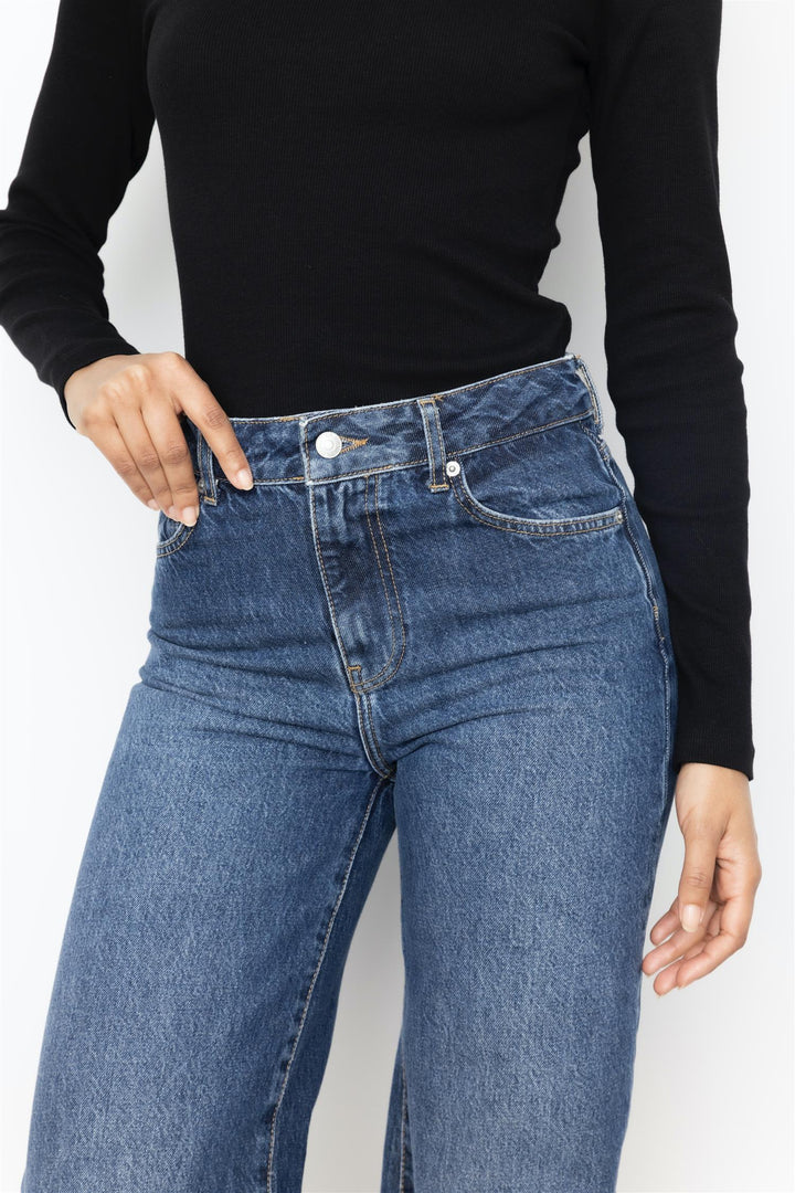 Taylor Stretch Edition Washed Dark Blue