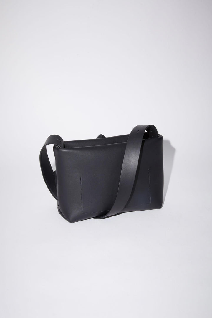 MUSUBI SHOULDER BAG BLACK