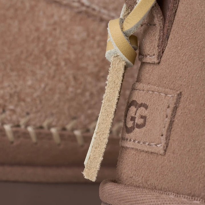 UGG W Classic Ultra Mini Biarritz Rocky Oak - Dale