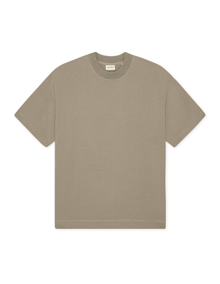LES DEUX Carl T-Shirt Laurel Oak Sand - Dale