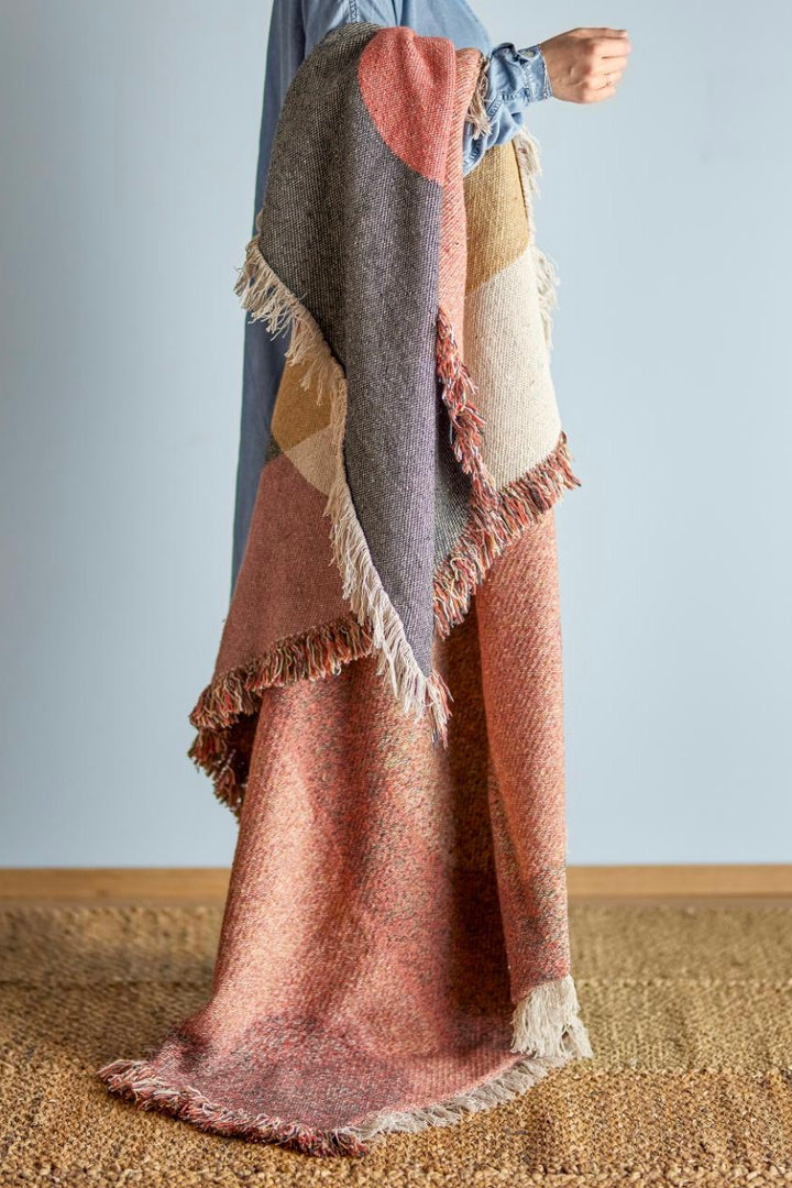 Arni Throw
