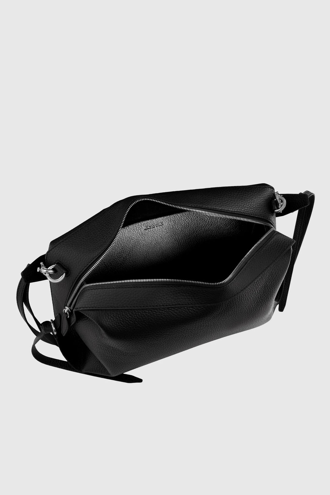 Bento Pebble Grain Black