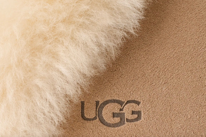 UGG W Scuffette II Sand - Dale