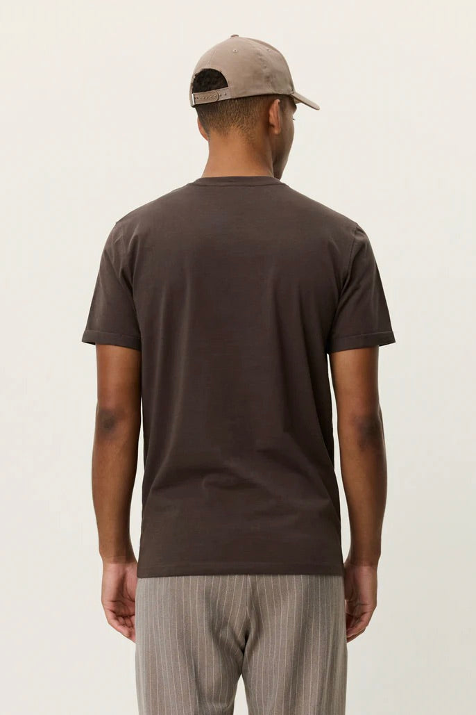 LES DEUX Norregaard Contrast T-Shirt Turkish Coffee Brown - Dale