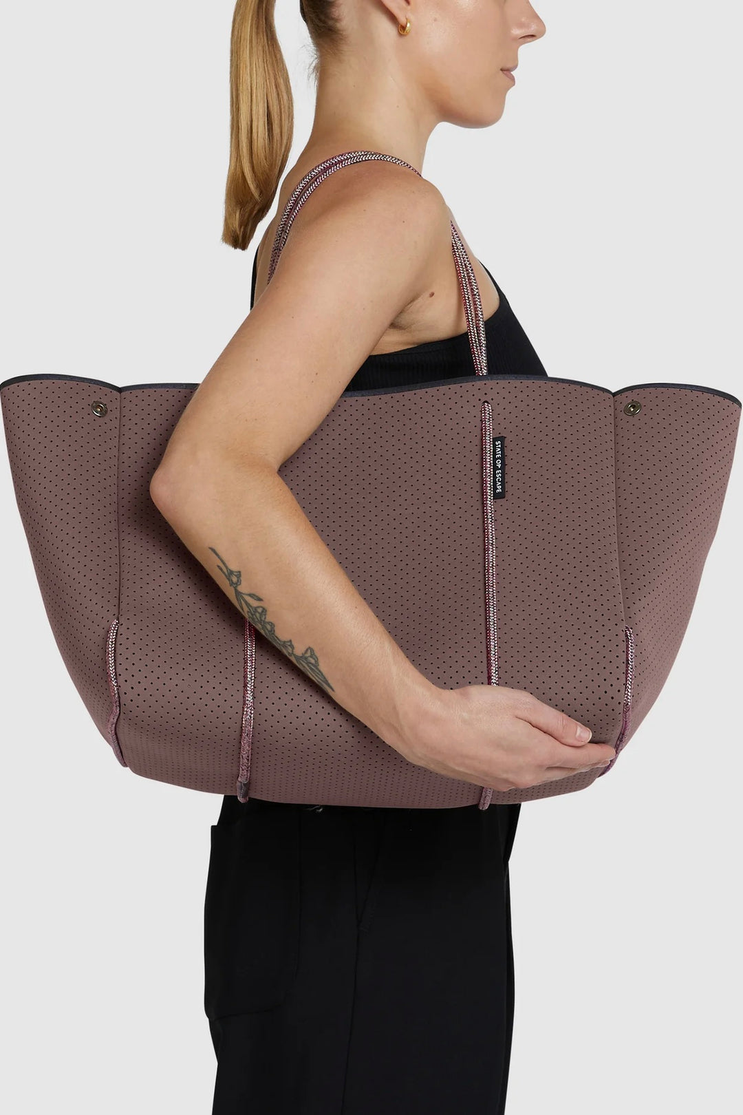 Escape Tote - Peppercorn/Espresso