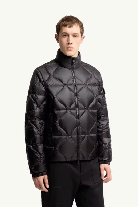 Asurel Geometric Quilted Short Down Jacket Black