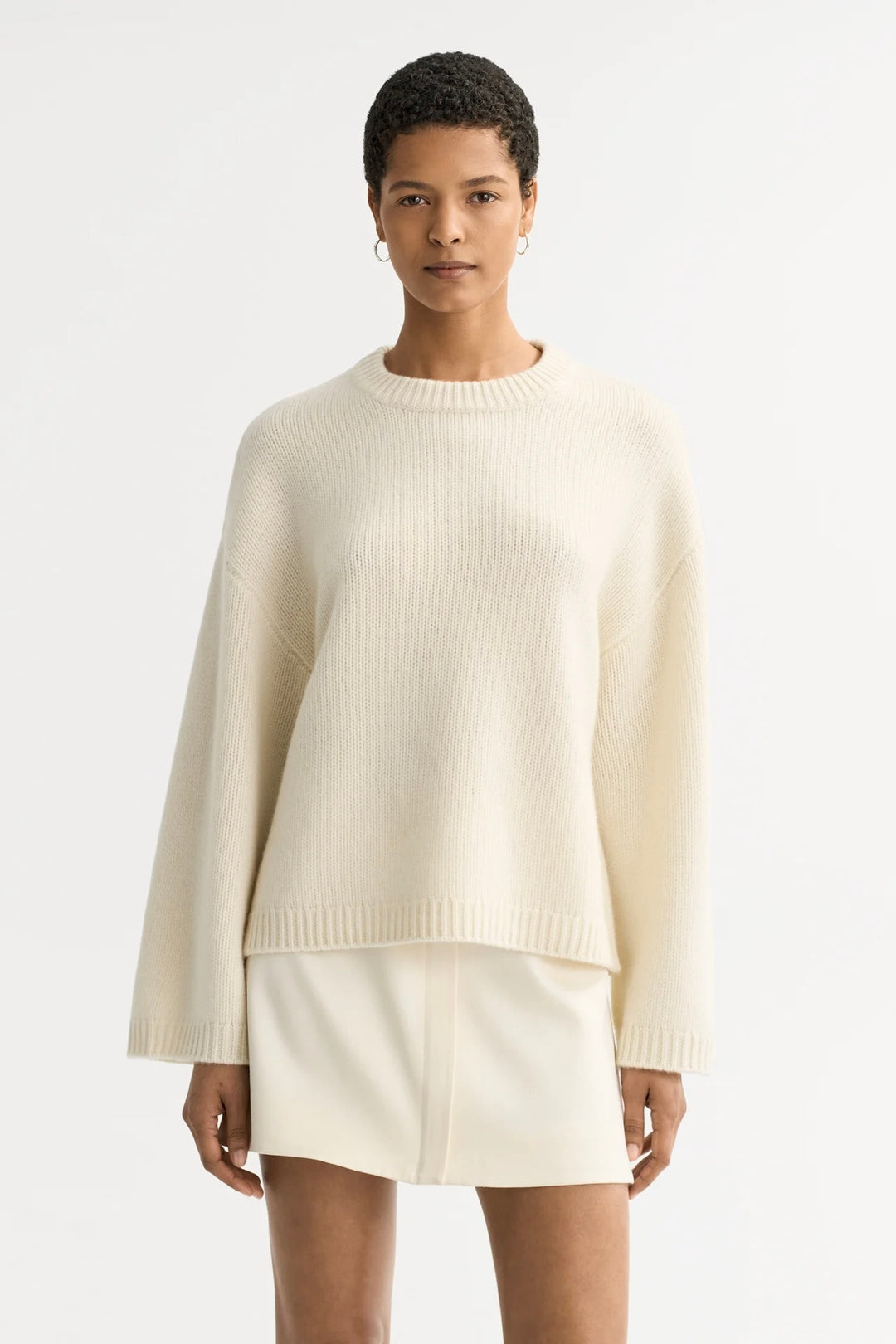 Chunky Crewneck Feather White