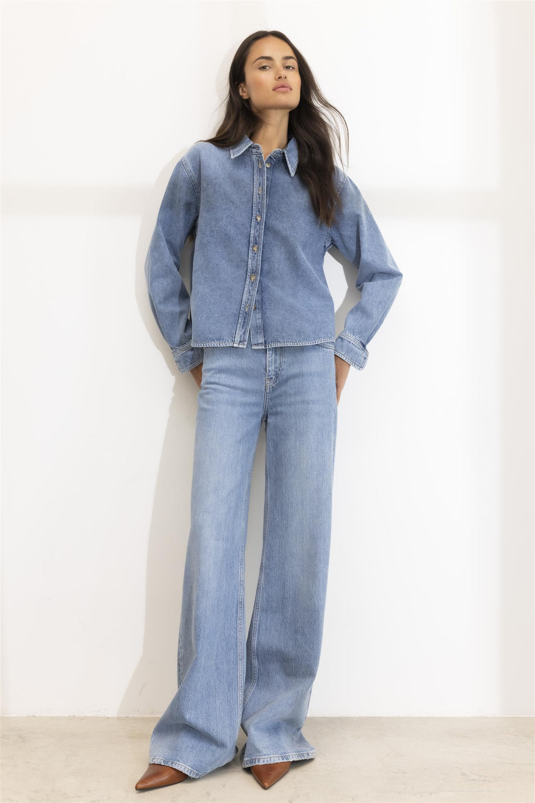 Taylor Mid Blue