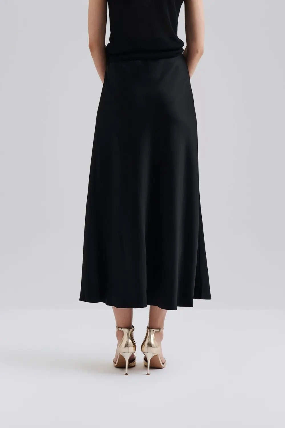Aubree Satin Midi Skirt Black