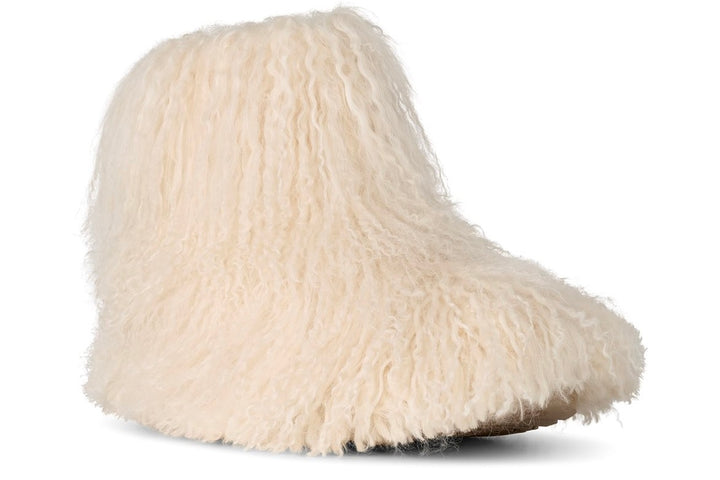 W Classic Short Fluff Momma Cream