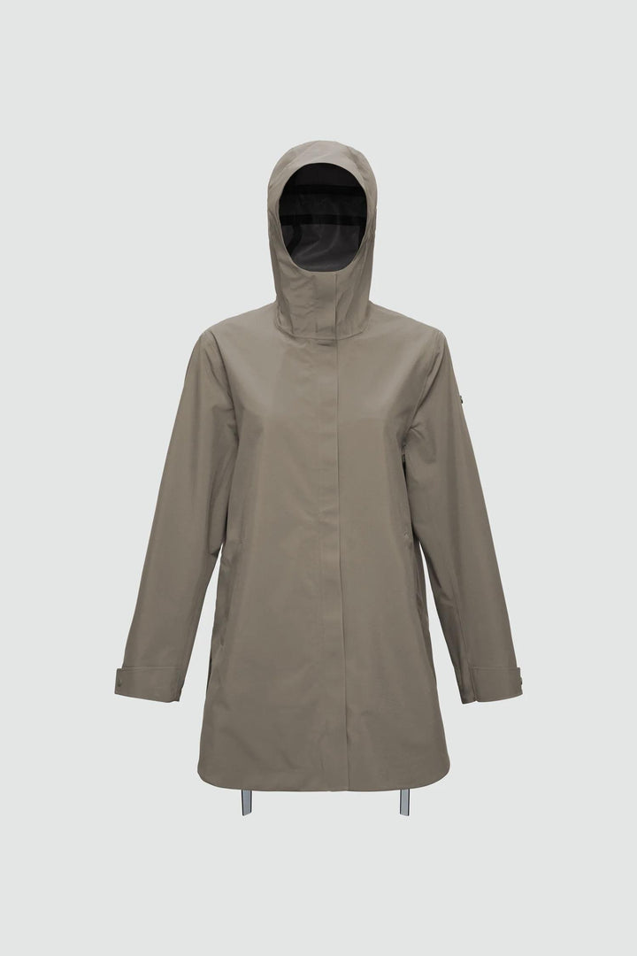 Flair Short Sand