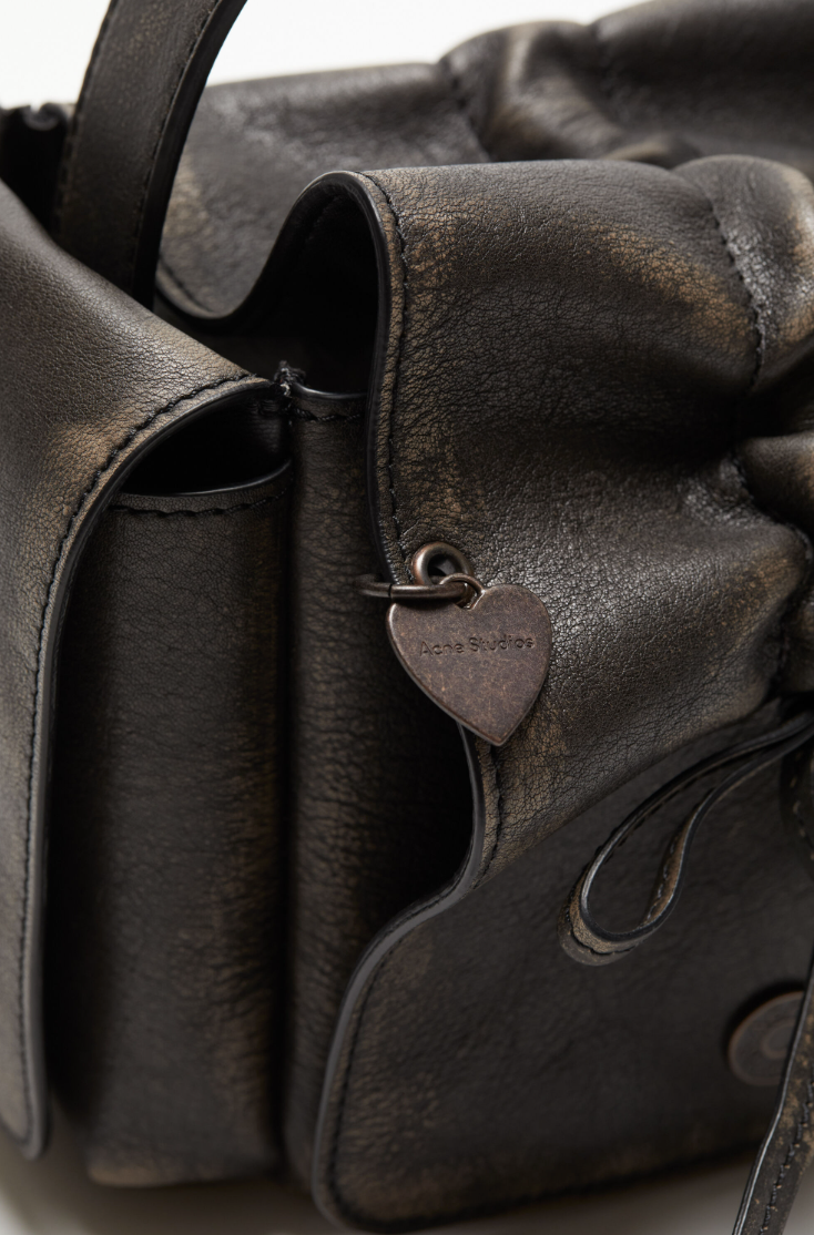 ACNE STUDIOS | Multi-pocket Vintage Shoulder Bag | Dale ACNE STUDIOS | Multi-pocket Vintage Shoulder Bag | Dale