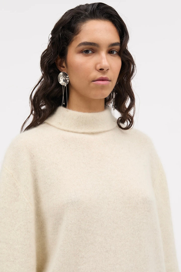 Kolly Yak Ivory