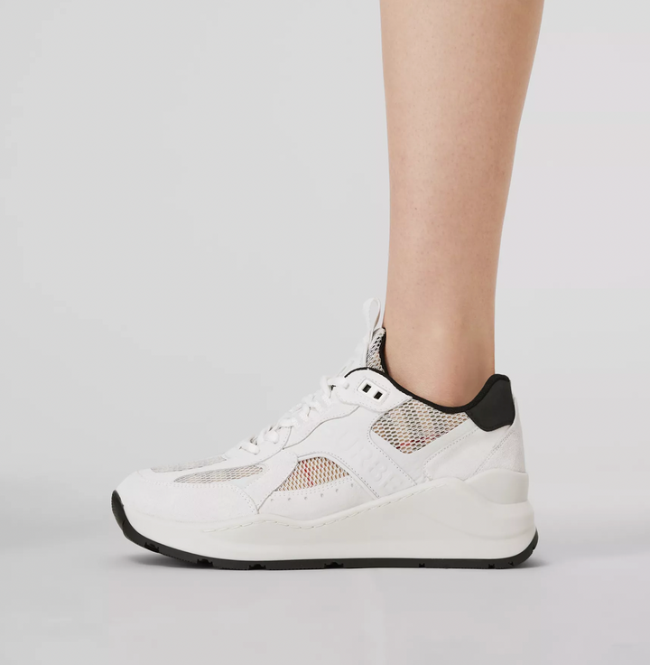 BURBERRY Logo Print Mesh Sneakers - Dale